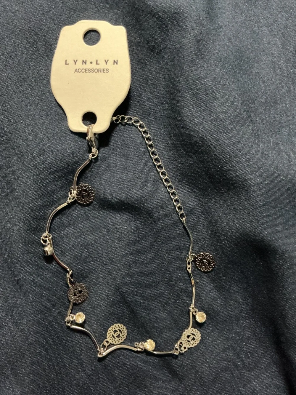 NEW Lyn Lyn Silver Tone Bracelet or Ankle Bracelet